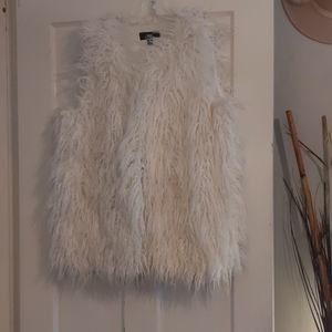 Mossimo Shaggy Faux Fur Vest